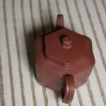 宜兴紫砂壶丨六方花影_泥料：紫泥_容量：300cc