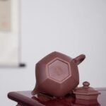 宜兴紫砂壶丨六方莲子_泥料：紫泥_容量：260cc
