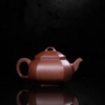 宜兴紫砂壶 | 八方玲珑_泥料：底槽清_容量：300cc