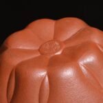 宜兴紫砂壶 | 荷叶莲子_泥料：朱泥_容量：660cc