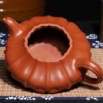 宜兴紫砂壶 | 合菱_泥料：大红袍_容量：320cc