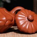 宜兴紫砂壶 | 合菱_泥料：大红袍_容量：320cc