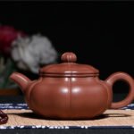 宜兴紫砂壶 | 葵仿古_泥料：紫泥_容量：260cc