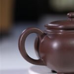 宜兴紫砂壶 | 卡盖方樽_泥料：紫泥_容量：300cc