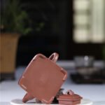 宜兴紫砂壶 | 孤棱_泥料：紫泥_容量：200cc
