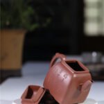 宜兴紫砂壶 | 四方汉韵_泥料：紫泥_容量：350cc