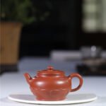 宜兴紫砂壶 | 清莲_泥料：大红袍_容量：190cc