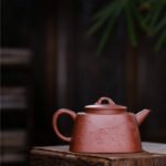 宜兴紫砂壶 | 方斗壶_泥料：紫泥_容量：450