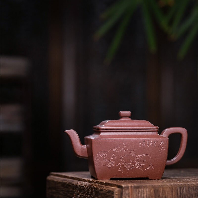 宜兴紫砂壶 | 君方_泥料：紫泥_容量：220cc