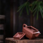 宜兴紫砂壶 | 君方_泥料：紫泥_容量：220cc