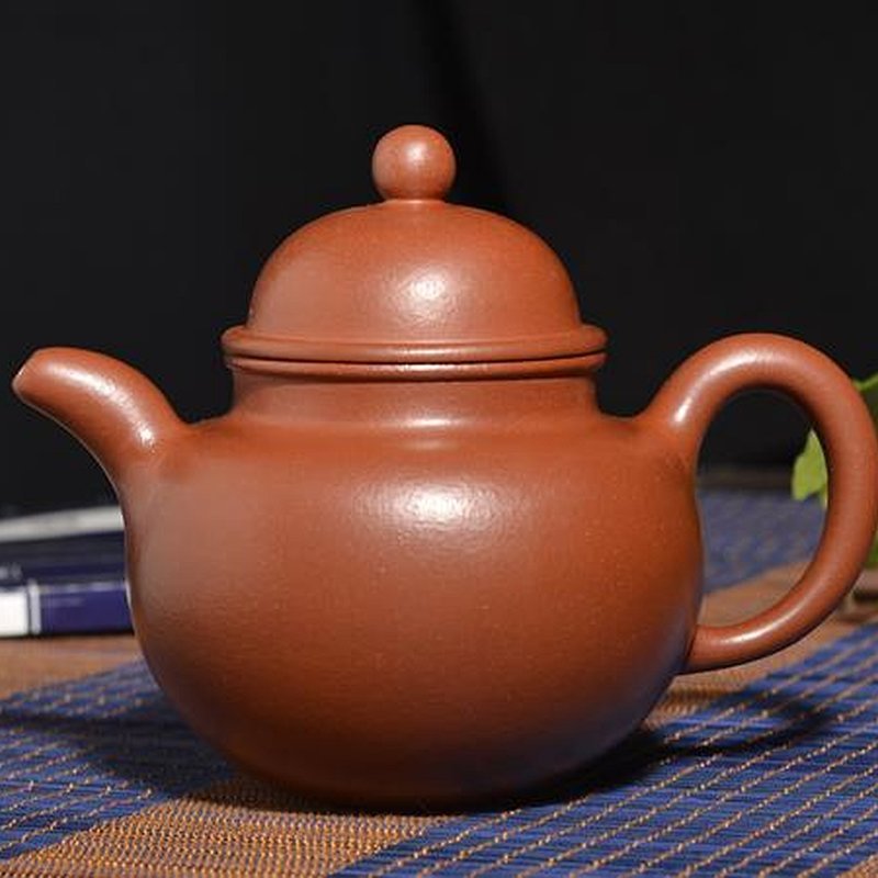 宜兴紫砂壶 | 掇球_泥料：红清水泥_容量：270cc