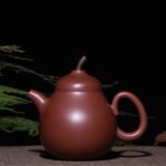 宜兴紫砂壶 I 梨式_泥料：紫泥_容量：260cc