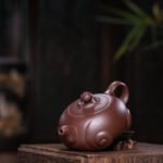 宜兴紫砂壶 I 行道_泥料：老紫泥_容量：280cc