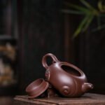宜兴紫砂壶 I 行道_泥料：老紫泥_容量：280cc