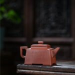 宜兴紫砂壶 I 君方 _泥料：紫泥 _ 容量：300cc