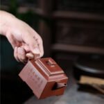 宜兴紫砂壶 I 君方 _泥料：紫泥 _ 容量：300cc